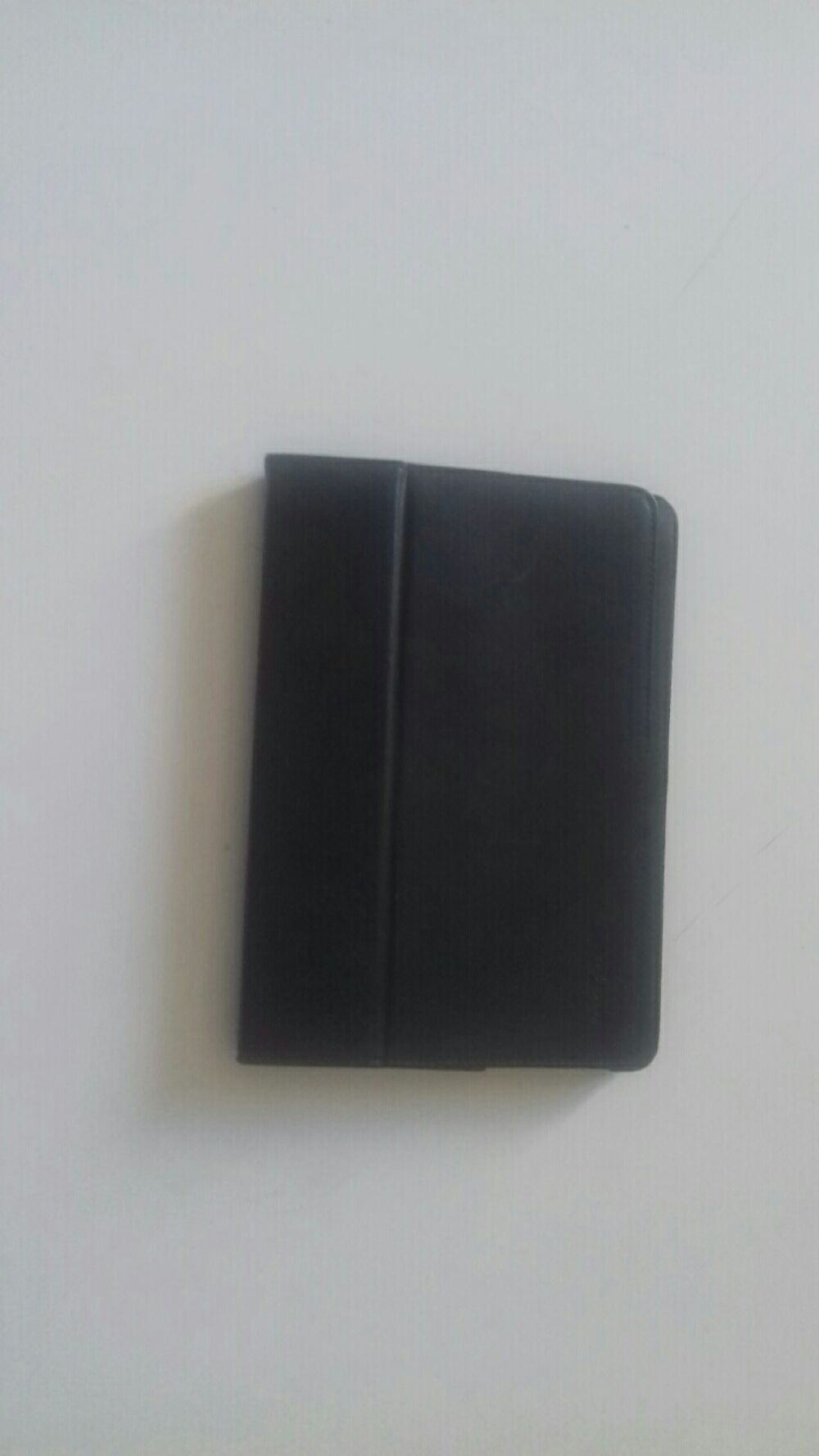 Vend une tablette tactile Samsung Galaxy tab 2,
avec house et chargeur. Matériel informatique