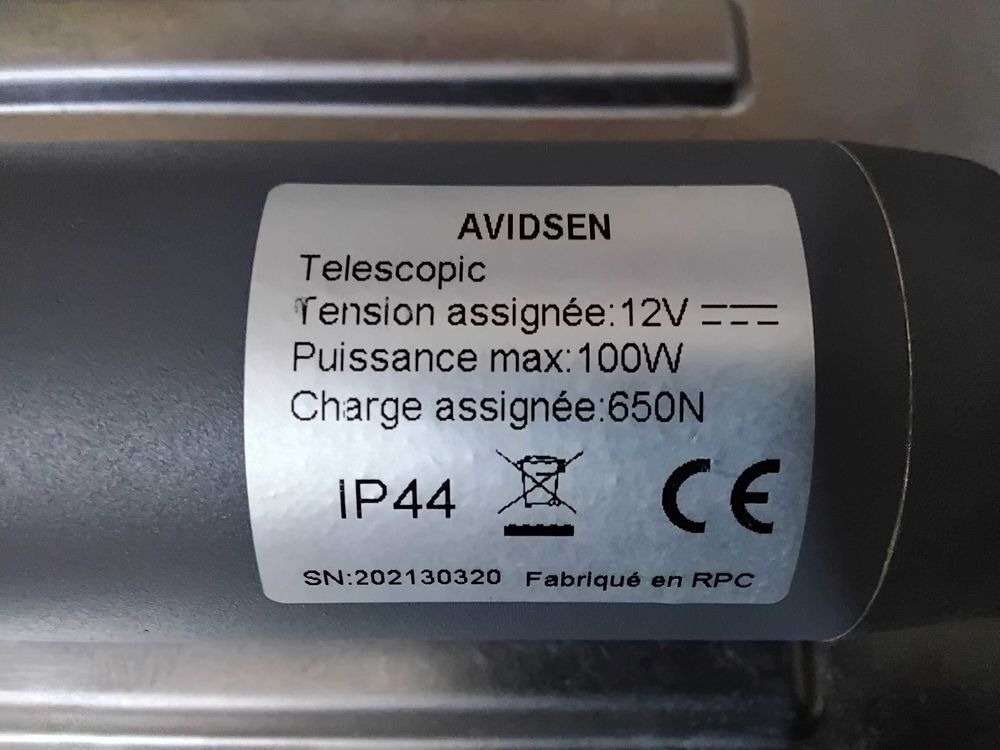 motorisation de portail Avidsen Jardin
