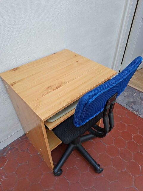 Ensemble bureau et chaisse Toulon (83)