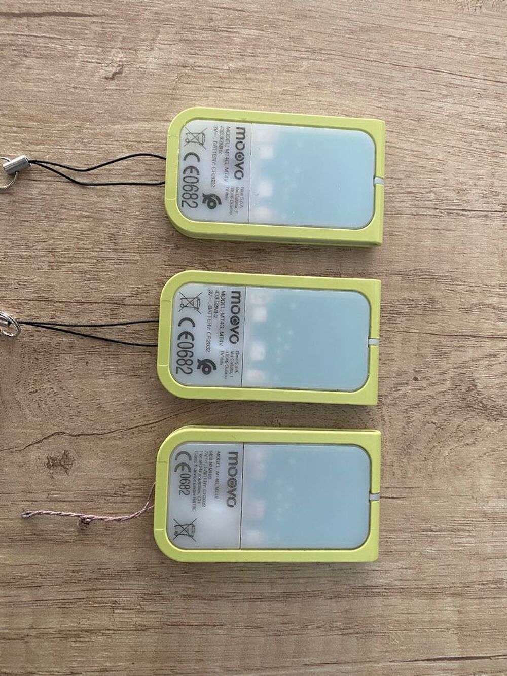 TELECOMMANDE MOOVO + RECEPTEUR CONTACT SEC Bricolage