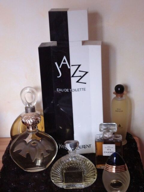 FLACONS FACTICE DE PARFUM 15 Grenoble (38)