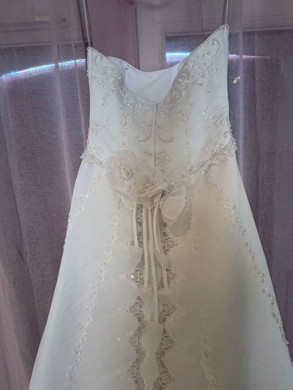 Robe de mari&eacute;e MissKelly T42 - tr&egrave;s bon etat Vêtements