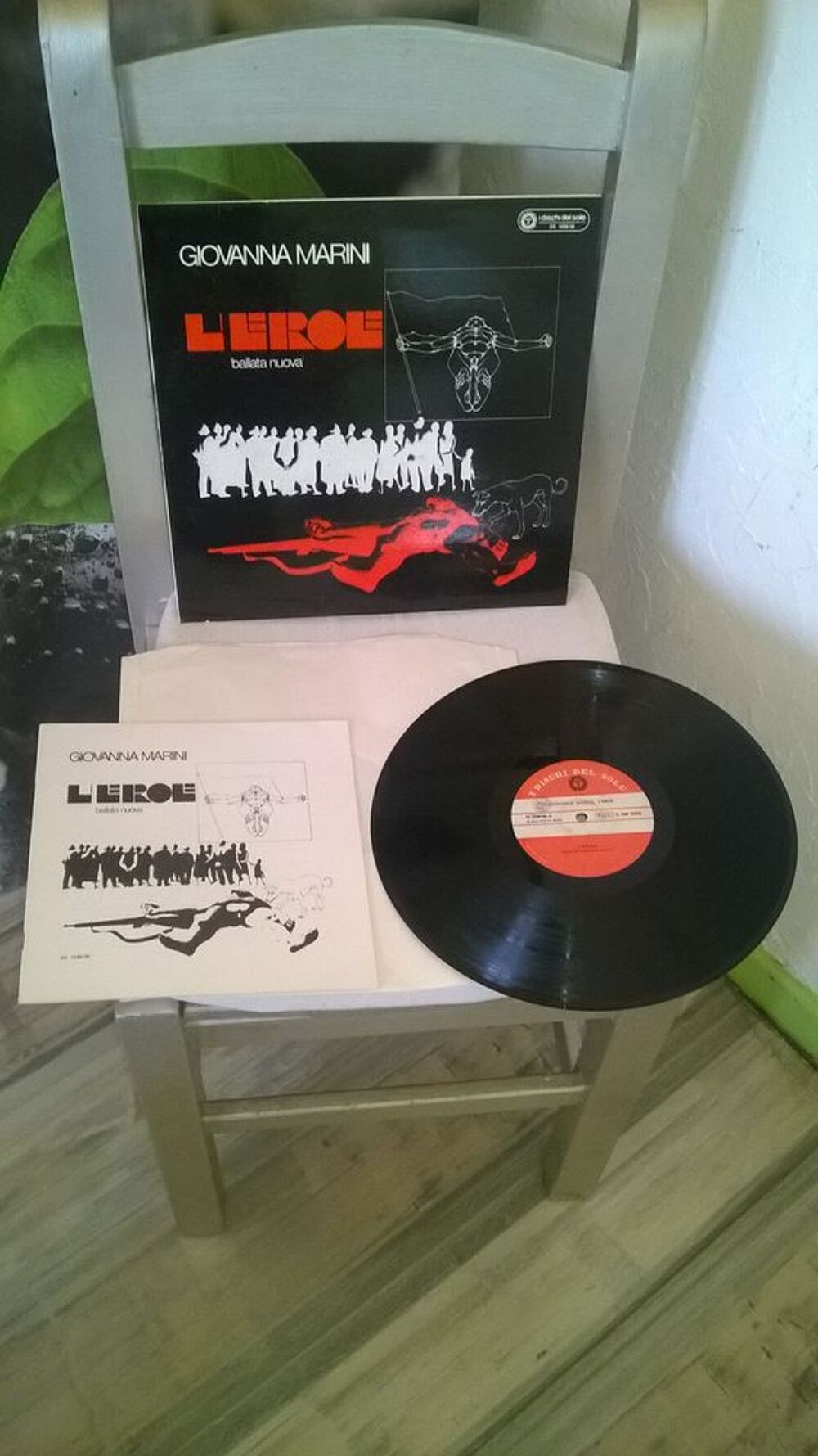 Vinyle Giovanna Marini
L'Eroe
1974
Excellent etat
L'Eroe CD et vinyles