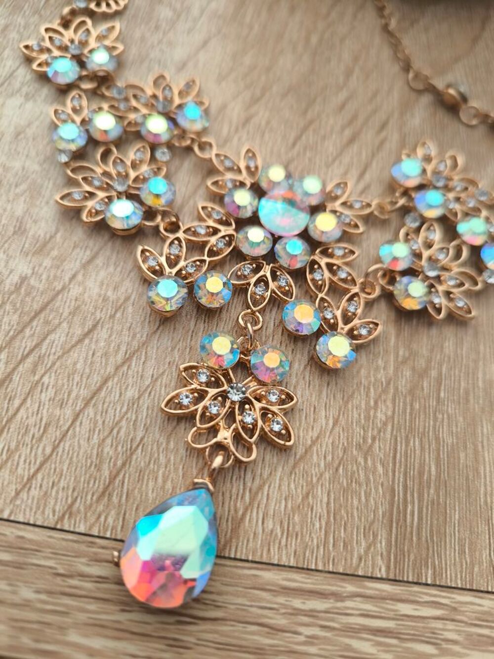 Collier femme cristaux de Murano Bijoux et montres