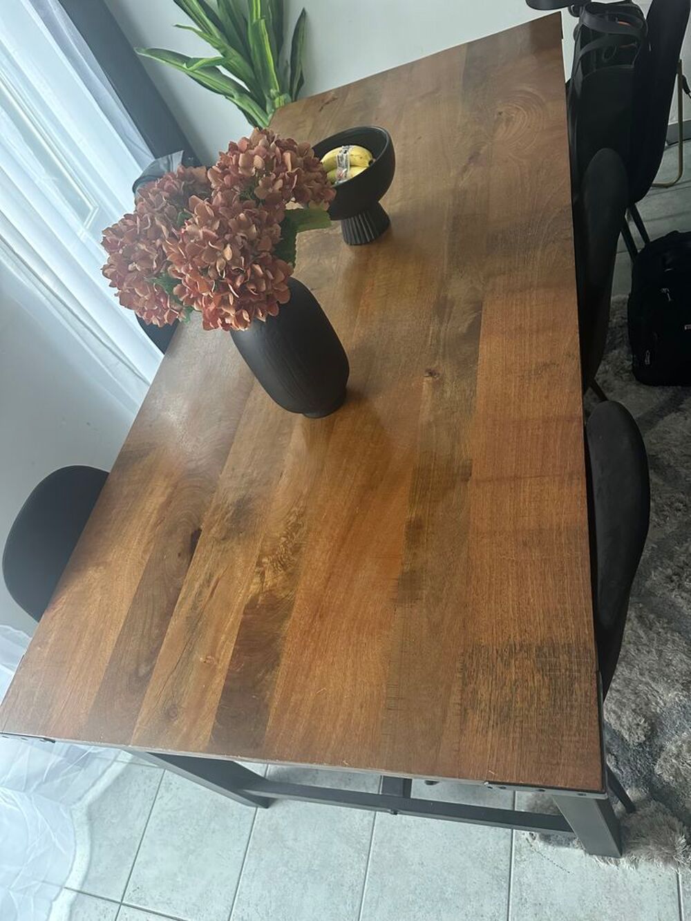 Grande table salle a manger Meubles