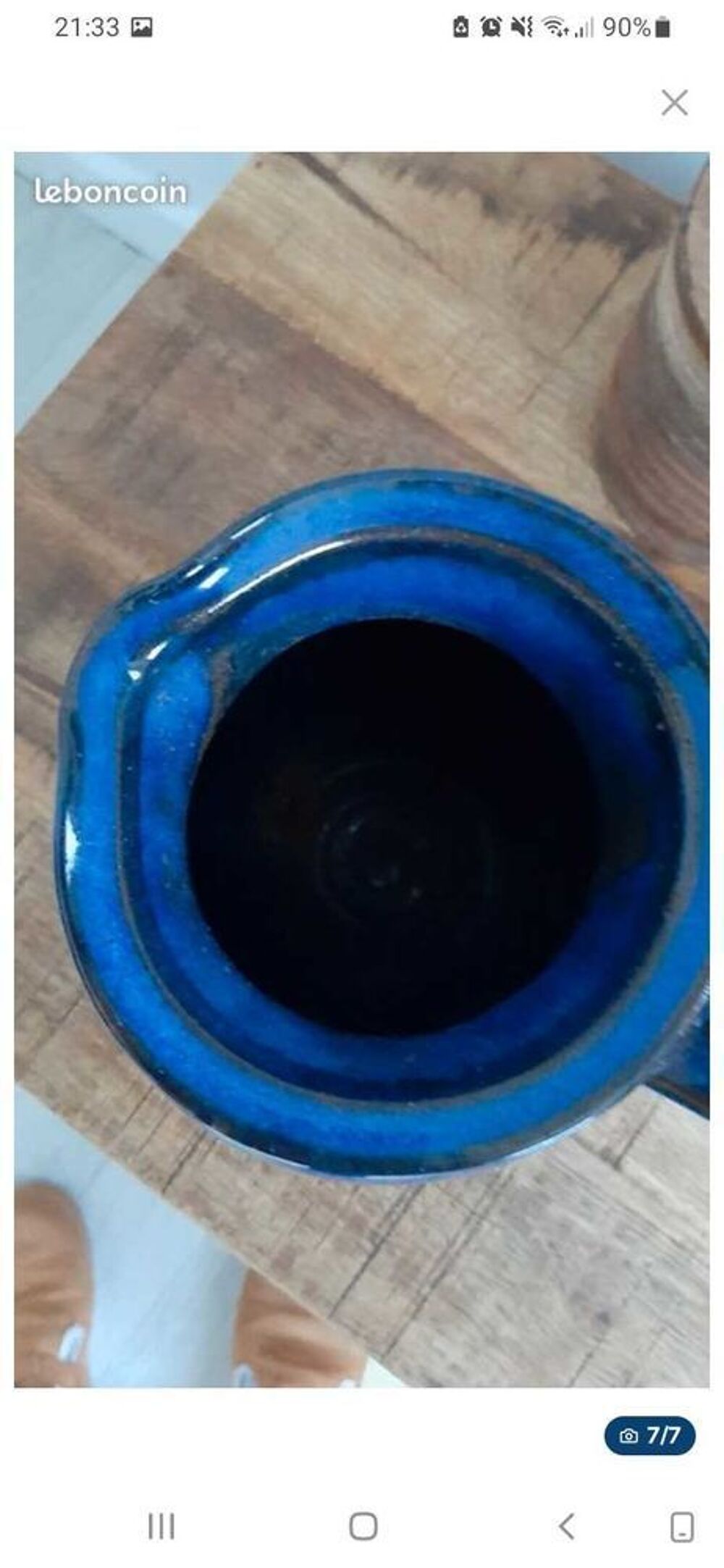 vase bleu &eacute;lectrique Décoration