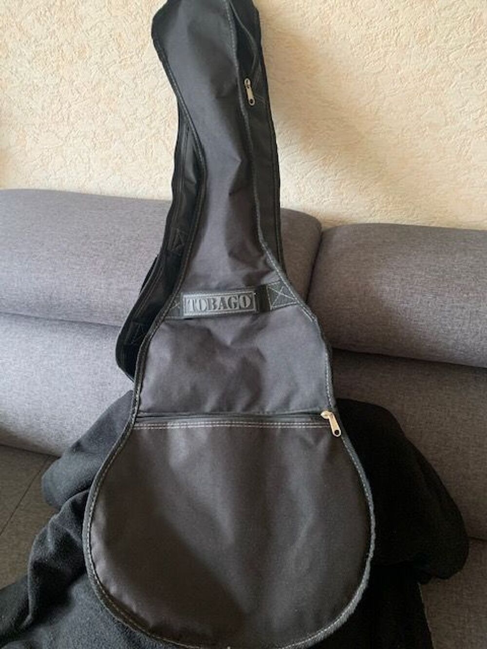 GUITARE CLASSIQUE
Instruments de musique