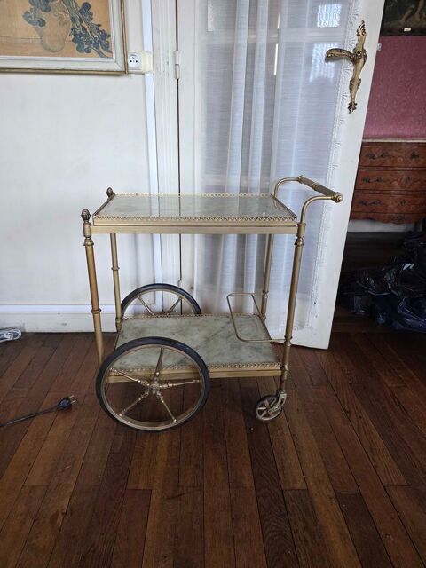 desserte de style �  roulettes 120 Paris 13 (75)