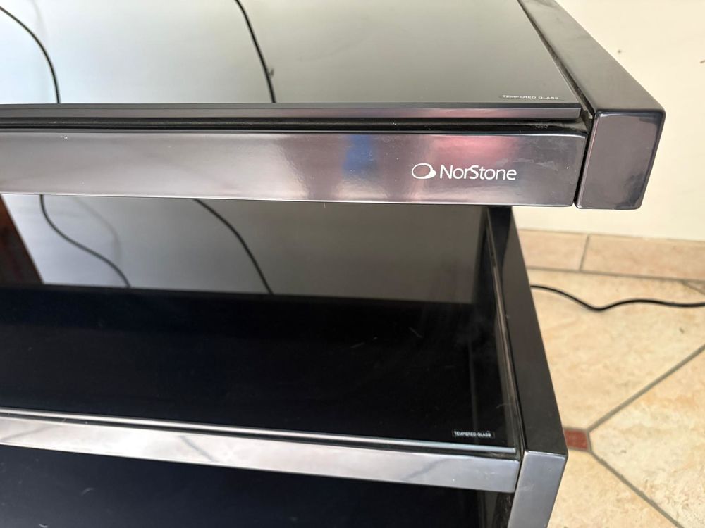 Meuble TV Norstone noir Meubles