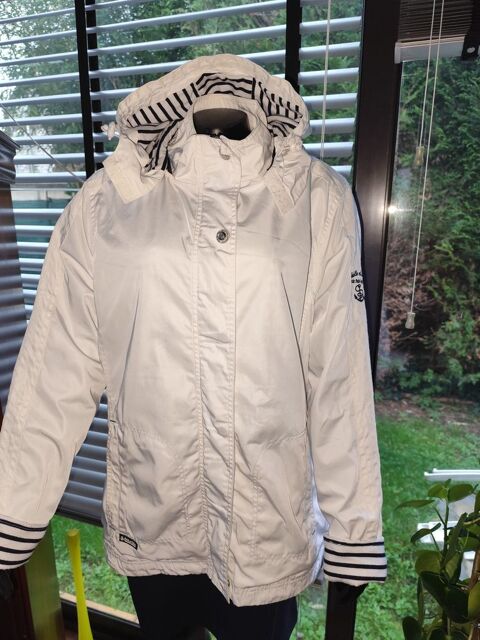 Coupe vent  femme 15 Saint-tienne-du-Rouvray (76)