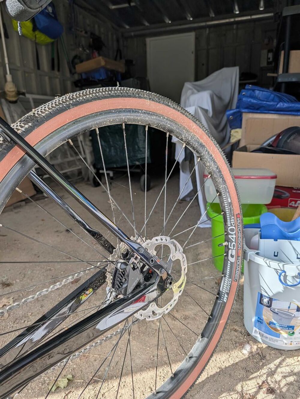 Gravel comme neuf Alpina carbone achet&eacute; neuf 2700 euros Vélos