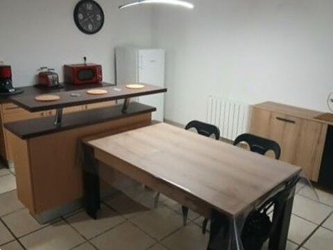  Maison � louer 4 pi�ces 75 m� Sarlat-la-can�da