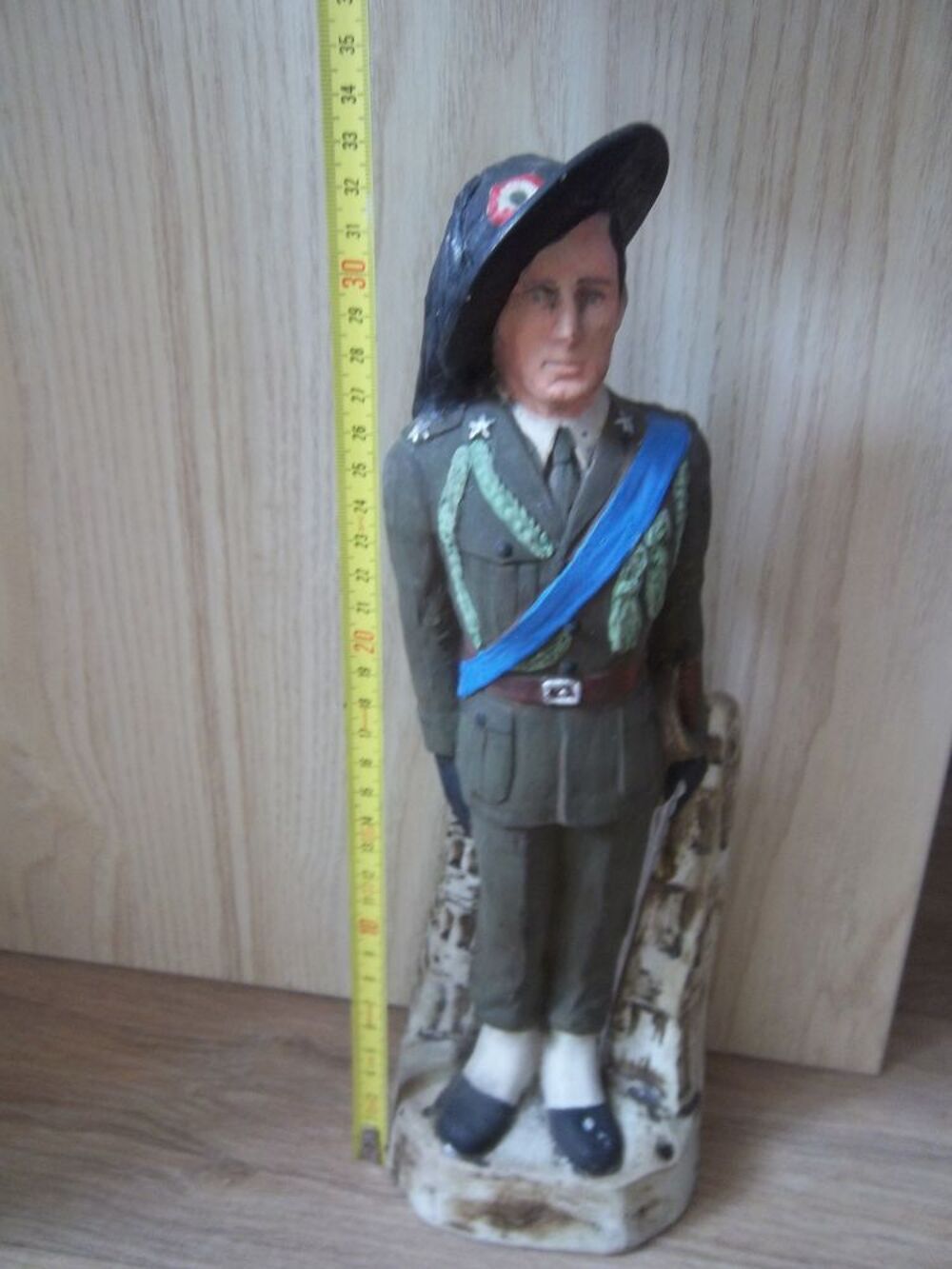 Bersagliers arm&eacute; terre Italienne statuette 1.100 kg 