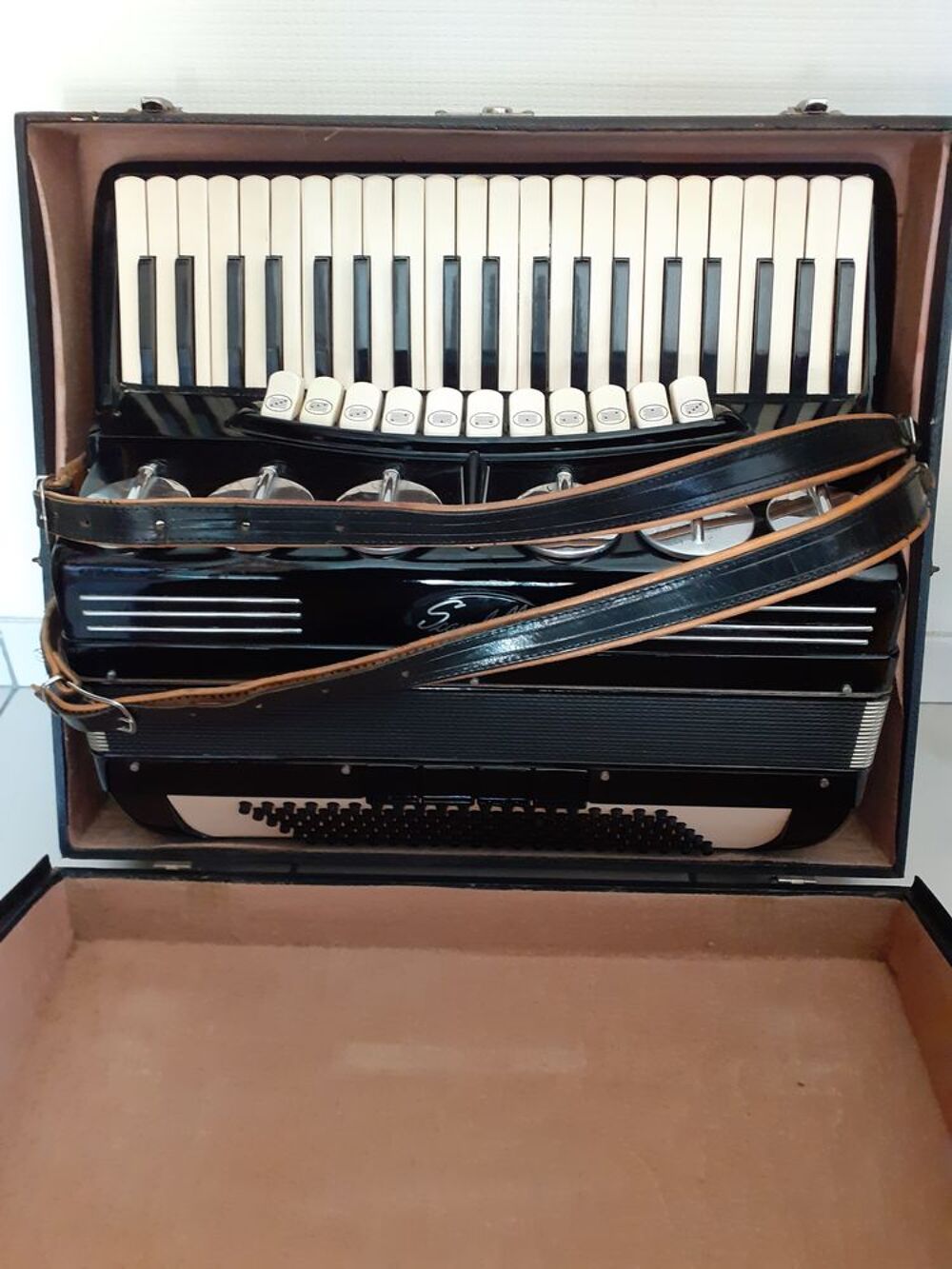 accordeon piano SCANDALLI Instruments de musique
