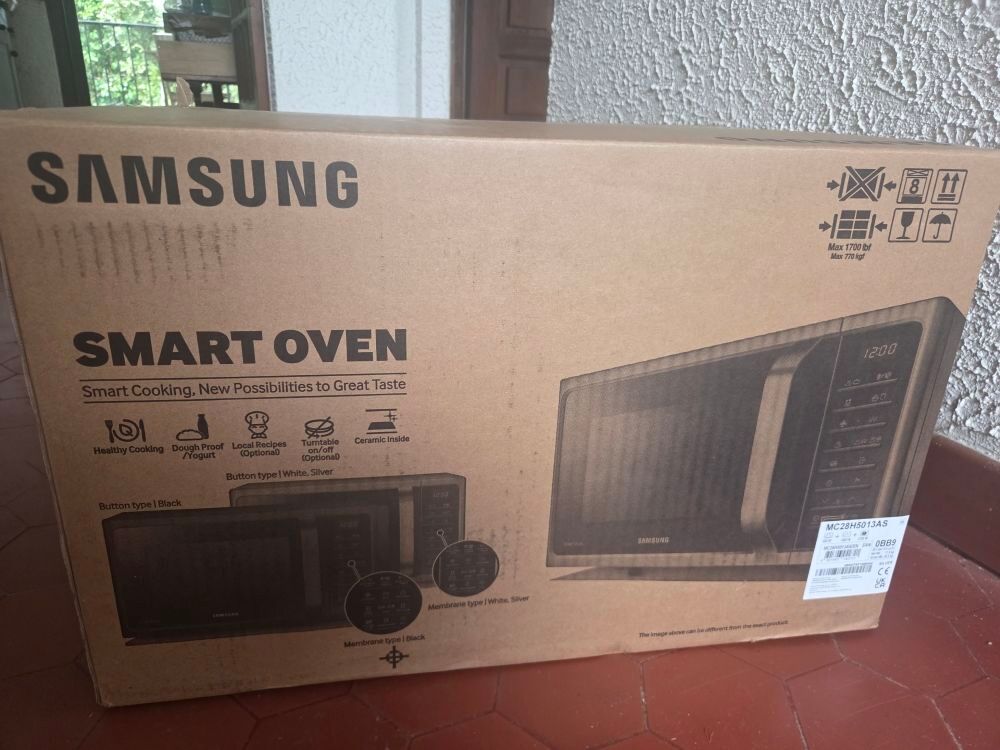 Four multifonctions Samsung 28 litres Electroménager