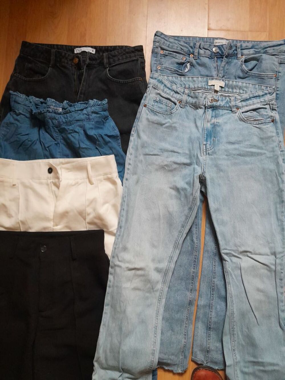 Pantalons et Jupes taille 38-40 Vêtements