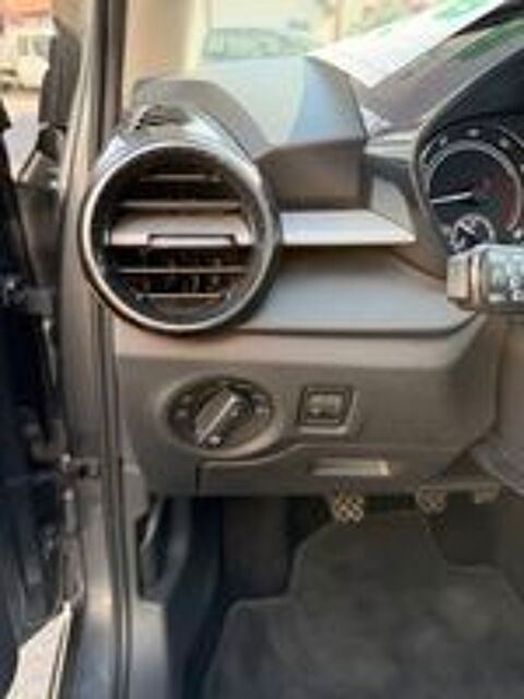 Fabia 1.0 TSI 95 ch BVM5 Ambition 2023 occasion 40100 Dax