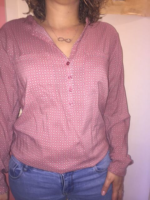 Blouse neuve Tom Tailor 38,manches retroussables  8 euros  8 Laurat (32)
