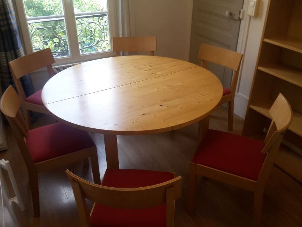 A SAISIR sur place, Table et 6 chaises NORMAN ik&eacute;a Meubles