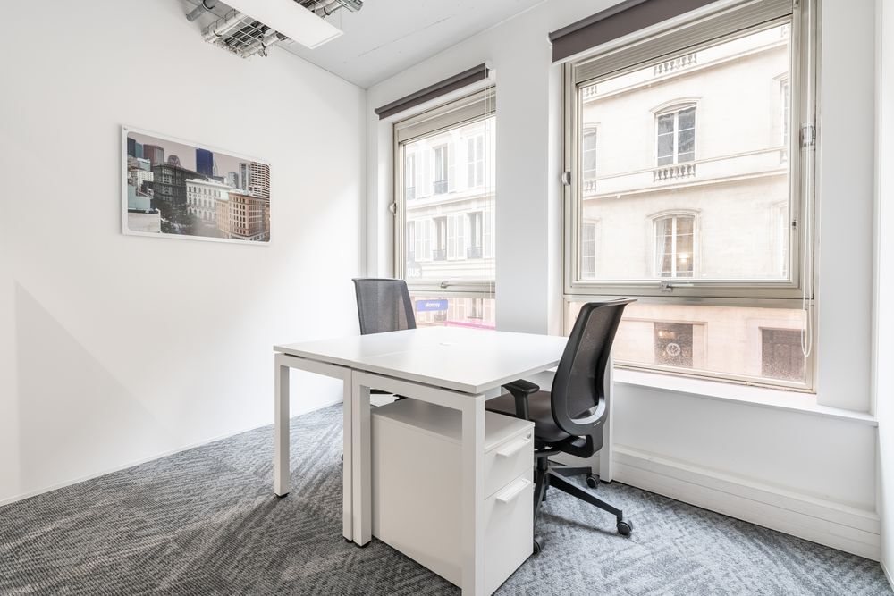  Travaillez à Paris, 29 Rue Blanche ou dans tout autre endroit grâce à notre réseau mondial Paris 9