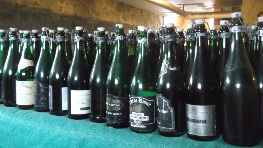 BOUTEILLES CHAMPENOISES (75 cl) Bricolage