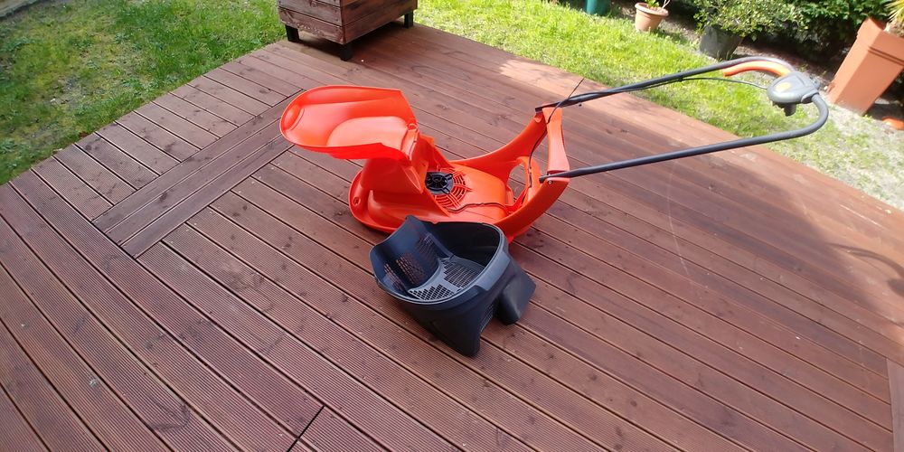 Tondeuse &eacute;lectrique coussin d'air Flymo Jardin