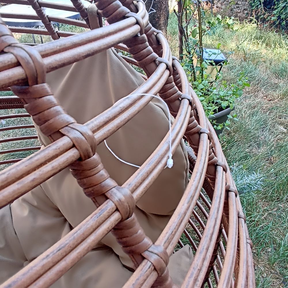 FAUTEUIL OEUF OSIER Meubles