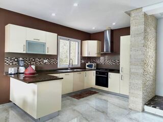  Maison à vendre 4 pièces 178 m² Houm souk