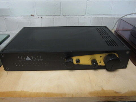 amplificateur TRIANGLE TE60
300 Lille (59)