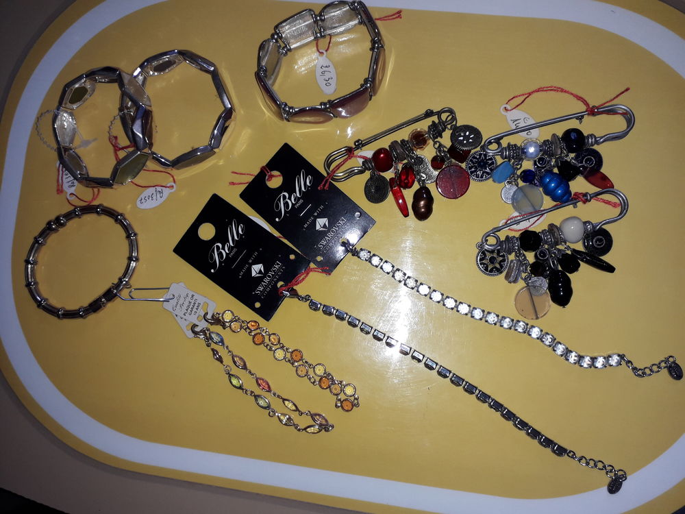 bijoux fantaisies Lot N&deg; 6 Bijoux et montres