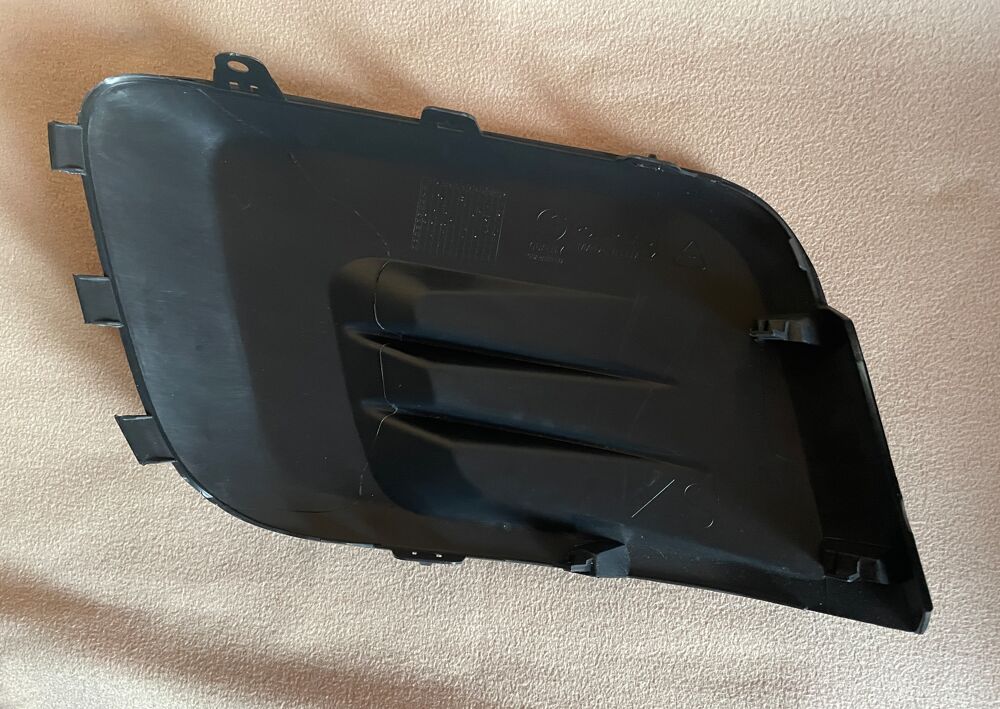 Enjoliveur noir pare-chocs avant Berlingo 2 phase 3 Bricolage