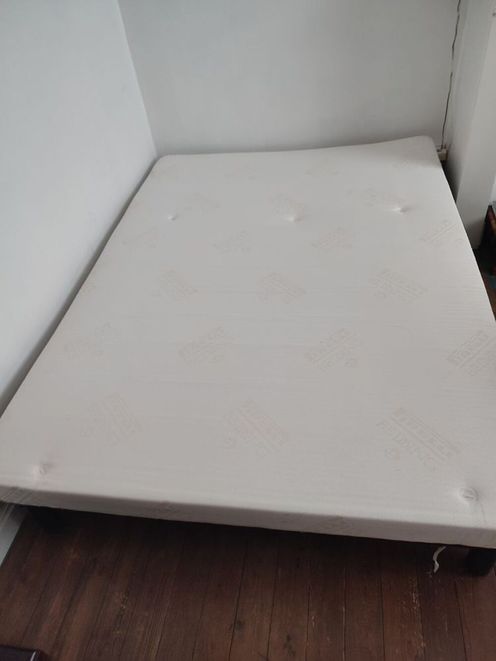 Banquette BZ en parfait &eacute;tat Meubles
