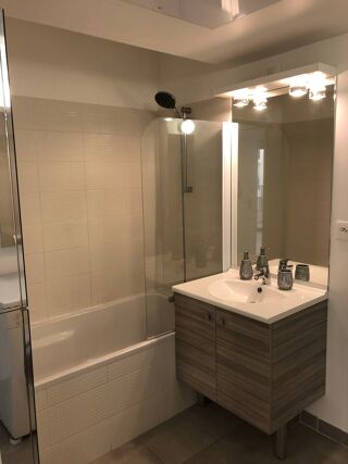  Appartement à louer 2 pièces 40 m²