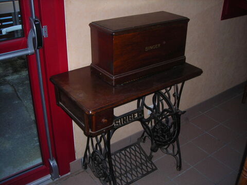 machine � coudre 30 Cressat (23)