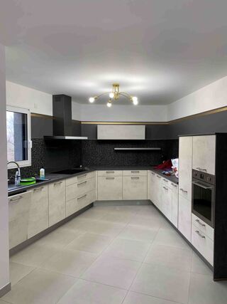  Maison � vendre 5 pi�ces 130 m�