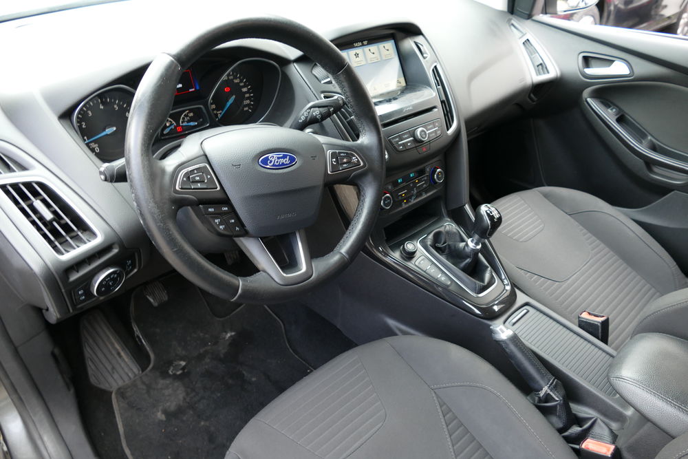 Focus 1.0 EcoBoost 125 S&S Titanium 2018 occasion 13600 La Ciotat