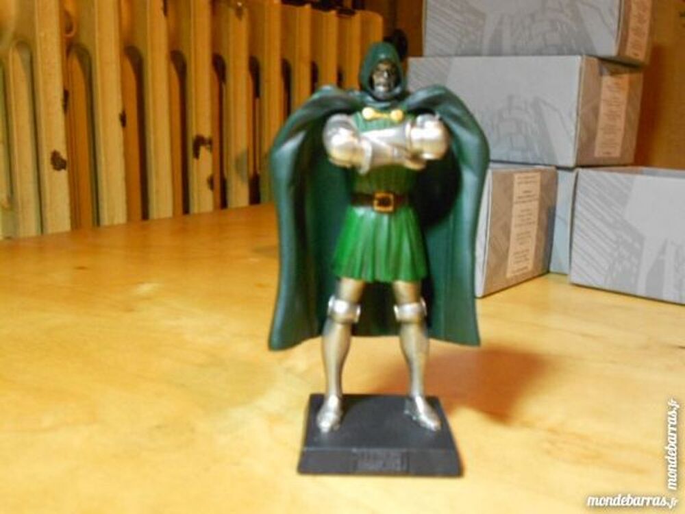 FIGURINE EAGLEMOSS MARVEL N&deg;10 DOCTEUR FATALIS Jeux / jouets
