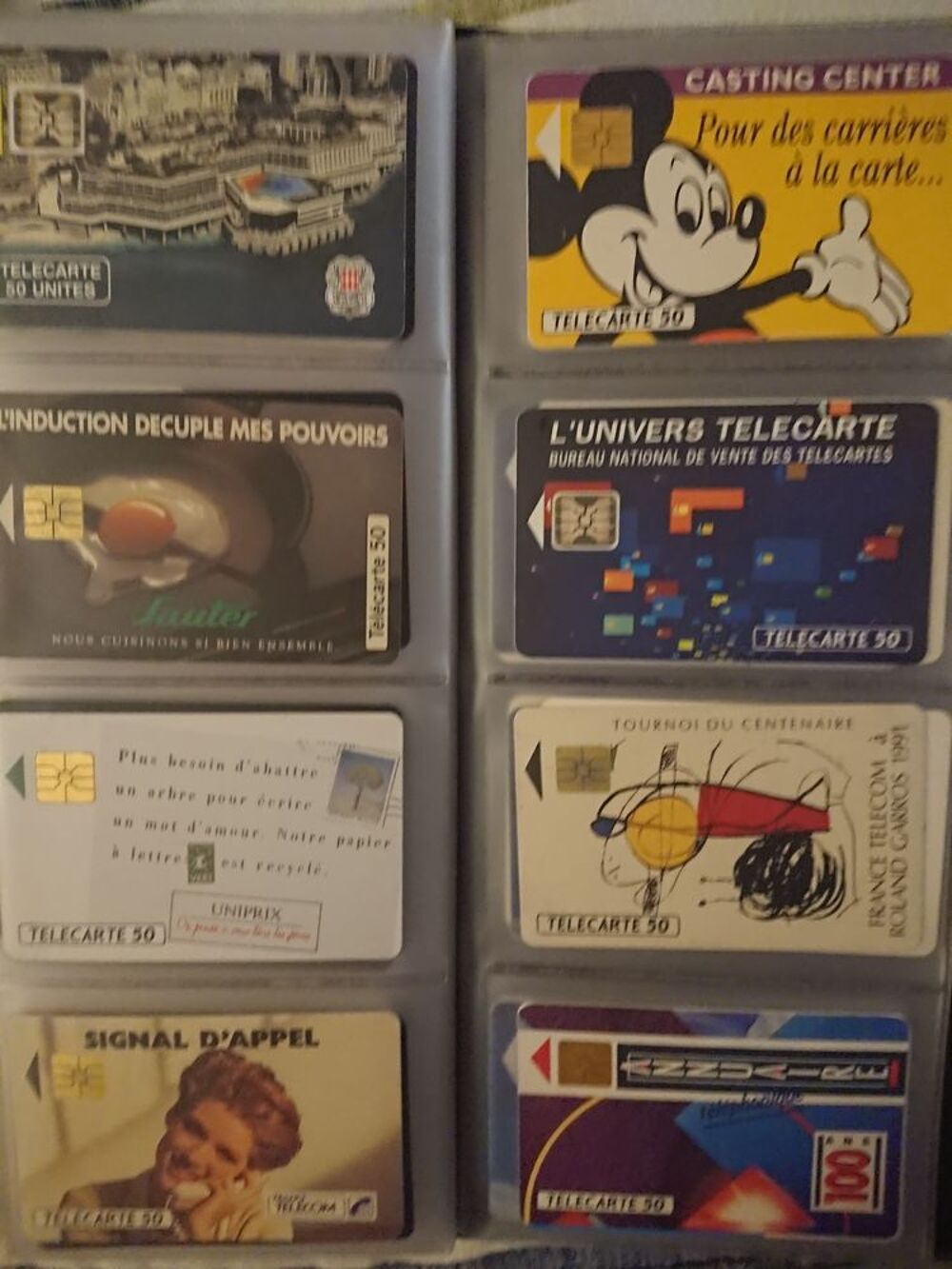 Lot de t&eacute;l&eacute;carte. 