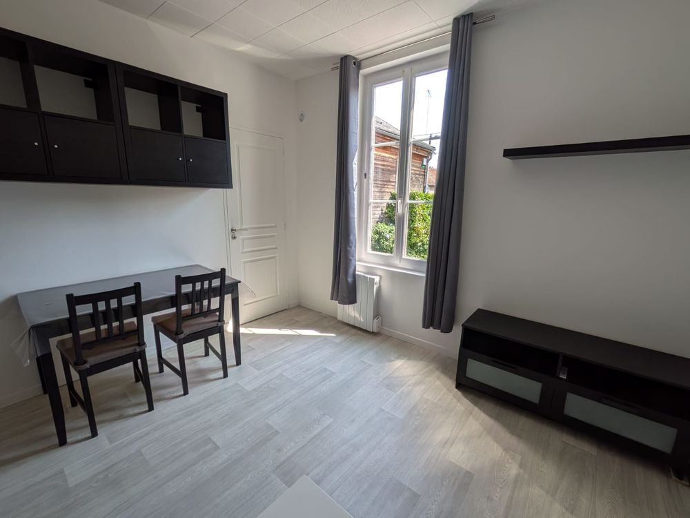 Location Appartement Appartement meublé avec place de parking à Troyes Troyes