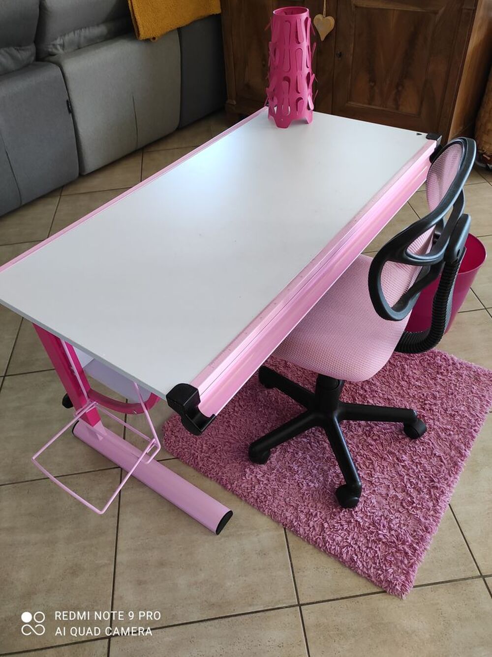 Bureau blanc et rose Meubles
