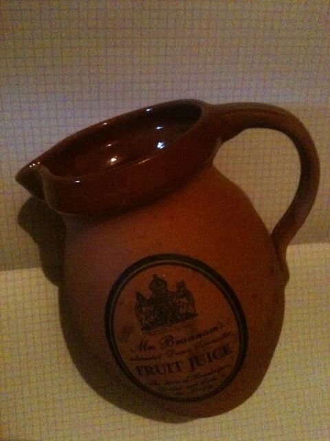 Pichet anglais terre cuite vernisse  l'intrieur	 5 Bosc-le-Hard (76)