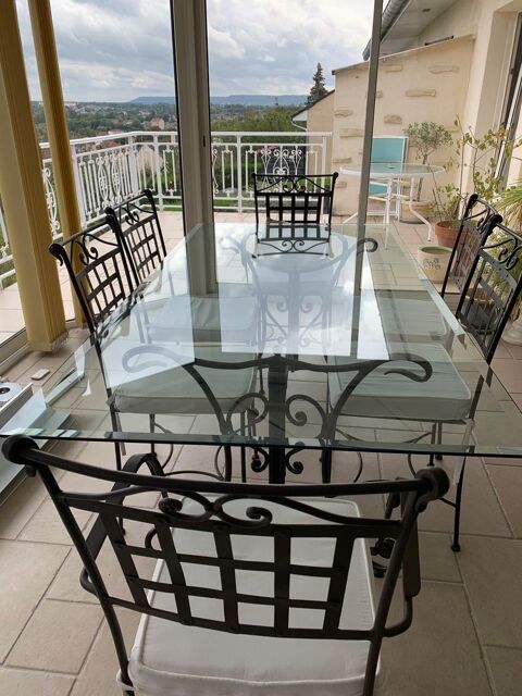 Table + 6 chaises 900 Toul (54)