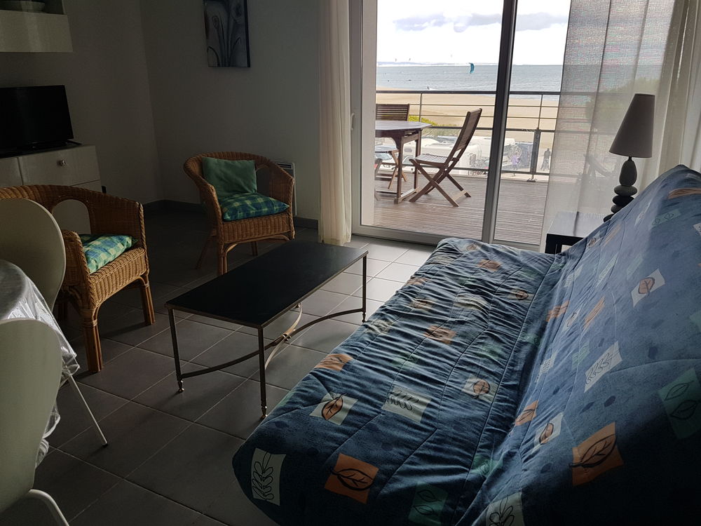 Location Appartement La Franqui,appartement T2 face  la mer Leucate