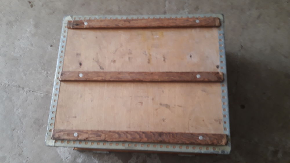 CAISSE D'EXPEDITION RENFORCEE Bricolage