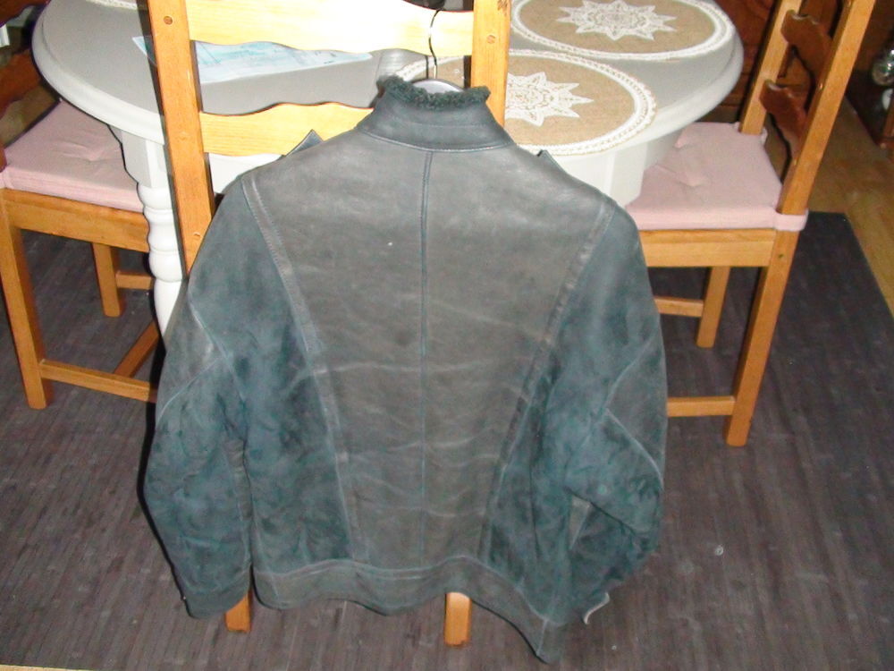 Blouson en cuir &eacute;pais bleu vintage ann&eacute;e 80 style bomber Vêtements