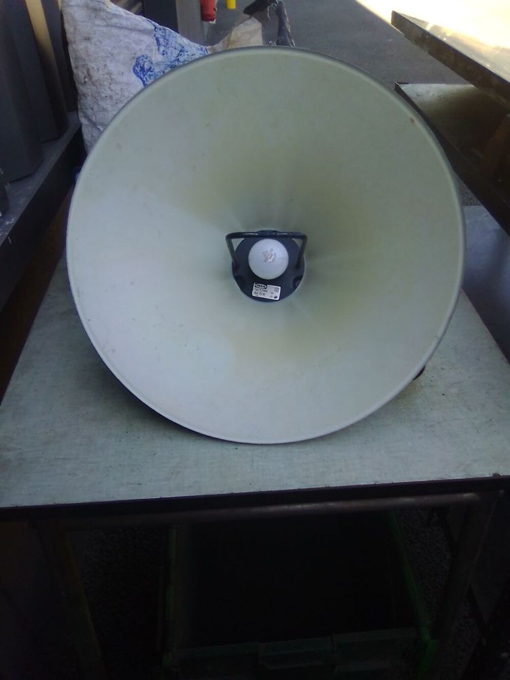 lampe Ikea compl&egrave;te dans son jus!!! Décoration