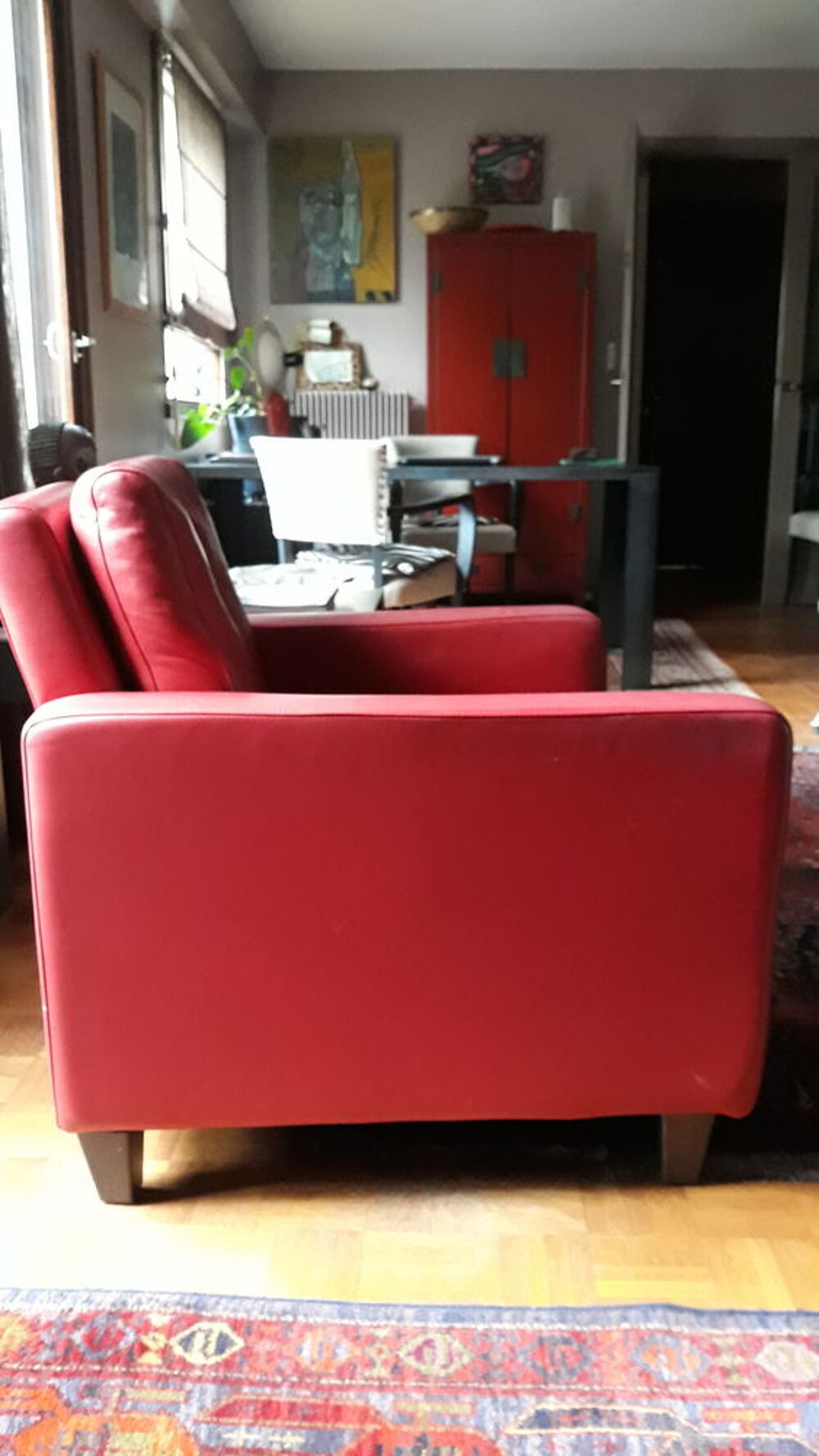 Deux Fauteuils Club cuir rouge Meubles