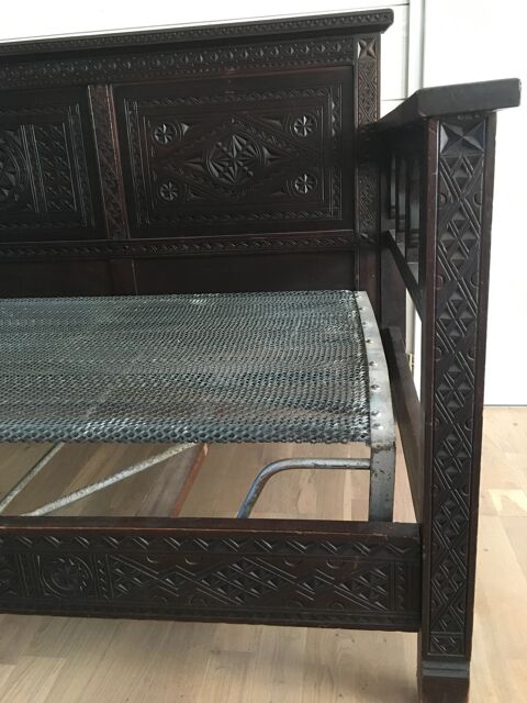 Canap banquette berbre 250 Figeac (46)