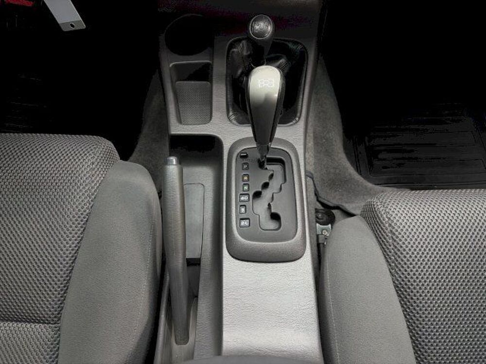 Hilux 3.0 D-4D Invincible Double Cabine 4WD BVA 2013 occasion 33520 Bruges