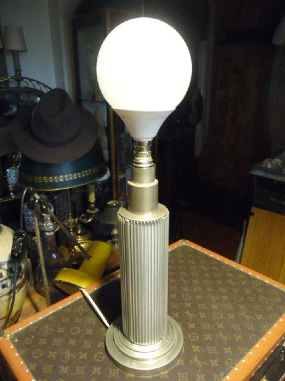 lampe metal vintage Décoration